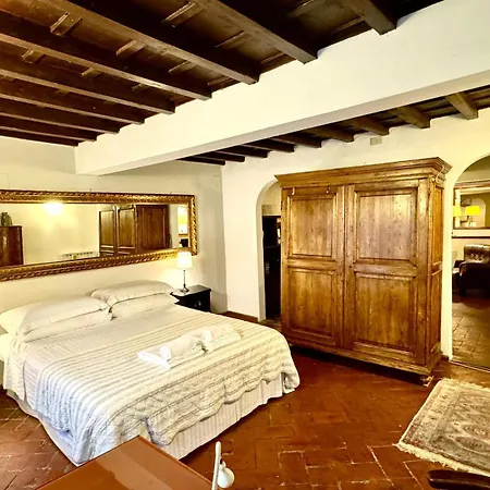 Cozy Apt In The Centre Apartment