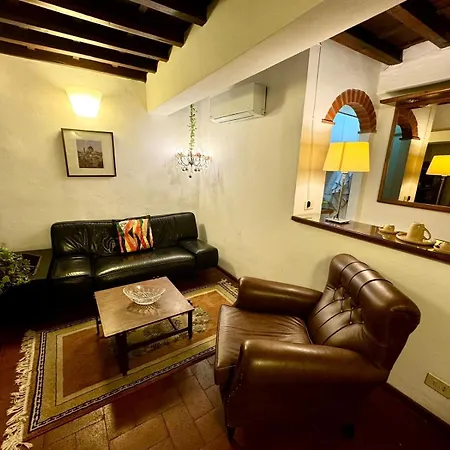 Cozy Apt In The Centre Apartment